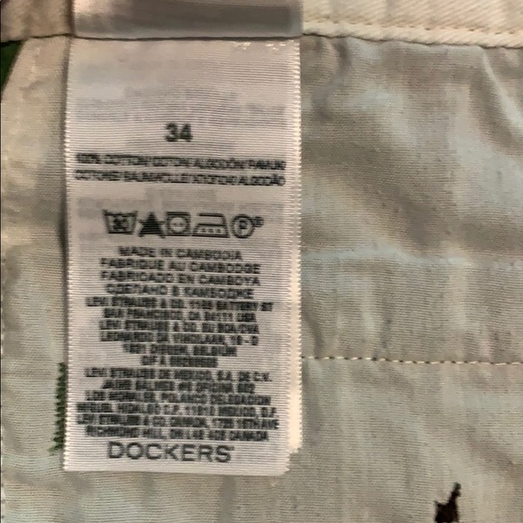 Dockers Shorts - Picture 4 of 4